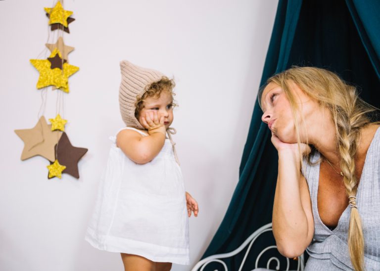 چگونه اضطراب جدایی کودک خود را کاهش دهیم