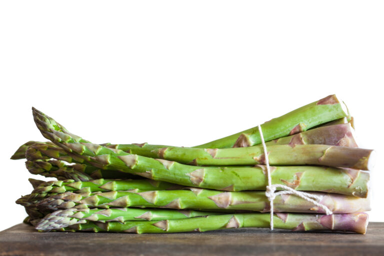 نحوه سرو و فواید مارچوبه برای نوزادان